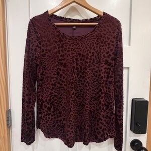 Simply Vera Vera Wang Medium Maroon Leopard sheer Long Sleeve Top shirt velvet